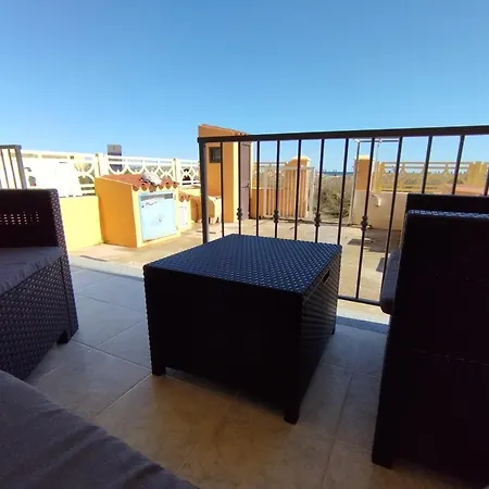 Luna Apartment- Fronte Mare * La Caletta