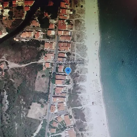 Luna Apartment- Fronte Mare * La Caletta