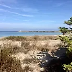 Luna Apartment- Fronte Mare La Caletta
