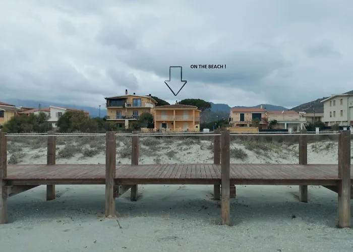 公寓 Luna Apartment- Fronte Mare *